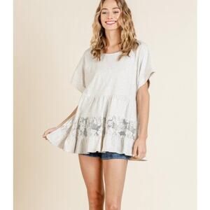 Umgee Womens M Beige Ruffle Hem Floral Lace Boho Summer Lighweight Blouse NWT